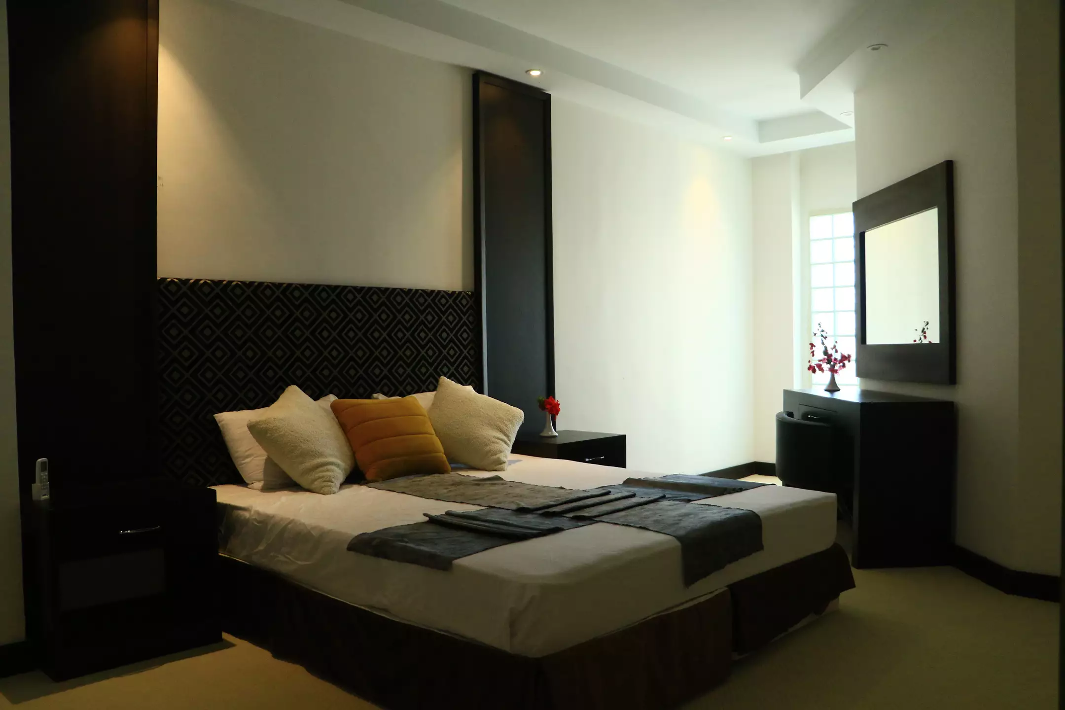 هتل ارم سه و چهار ستاره  کیش